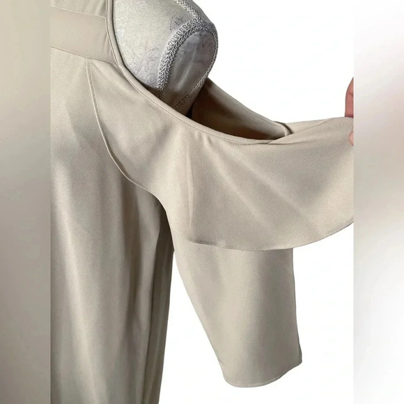 Flowy 19 Cooper Off‎ The Shoulder Dress - Picture 3 of 6